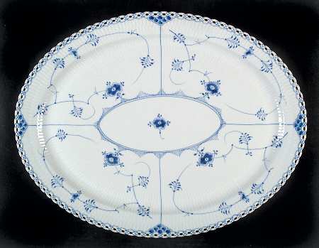 Blue Fluted Full Lace (No Trim) 18" Oval Serving Platter