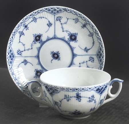 Blue Fluted Half Lace Border (No Trim) Flat Cream Soup Bowl & Saucer Set