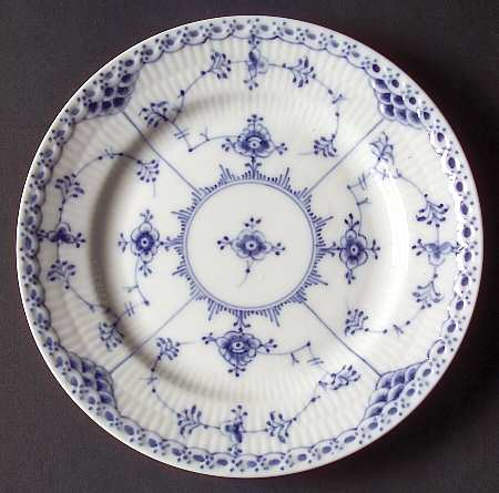 Blue Fluted Half Lace Border (No Trim) Bread & Butter Plate