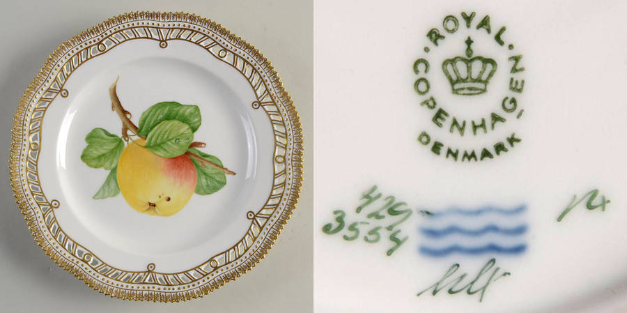 Flora Danica (1961 To Current) 9" Pierced Luncheon Plate/Fruit Stand-Apple