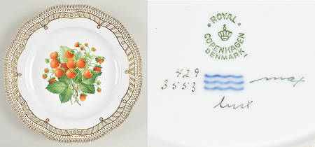 Flora Danica (1961 To Current) 10" Pierced Dinner Plate/Fruit Std-Strawberries