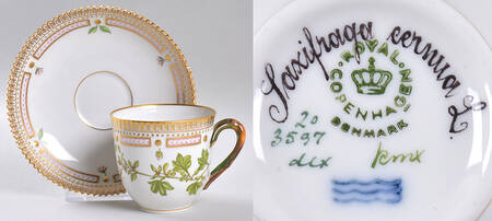 Flora Danica (1961 To Current) Flat Cup & Saucer Set-Saxifraga cernua L.