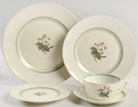 Quaking Grass 5 Piece Place Setting by Royal Copenhagen