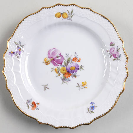 Saxon Flower (1221) Dessert/Pie Plate by Royal Copenhagen