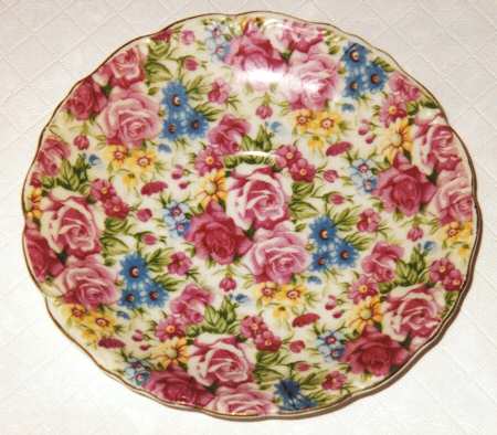 Sussex Bouquet by Royal Crown (Japan)