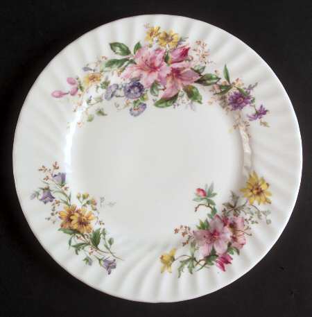 Arcadia (New, Smooth, Brown Green Backstamp) Luncheon Plate