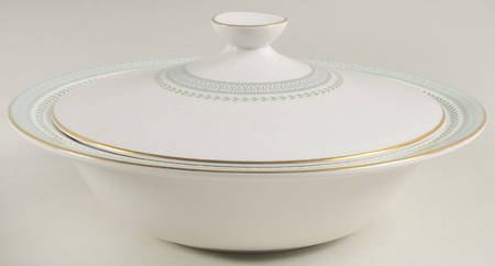 Berkshire Round Covered Vegetable