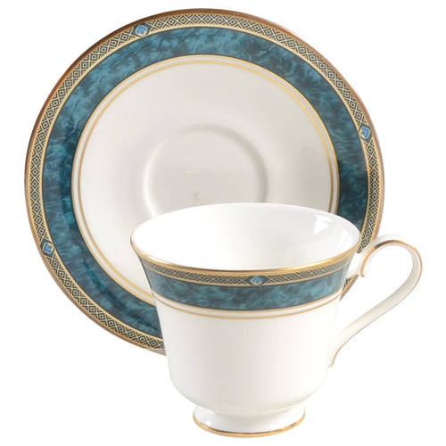 Biltmore Footed Cup & Saucer Set