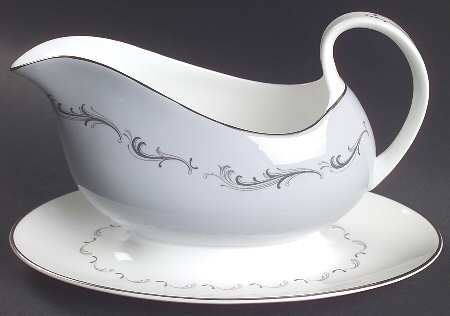 Coronet Gravy Boat with Attached Underplate