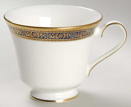 Harlow Footed Cup