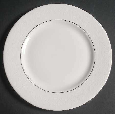 Lace Point Luncheon Plate