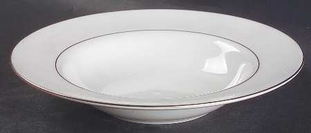 Lace Point Rim Soup Bowl