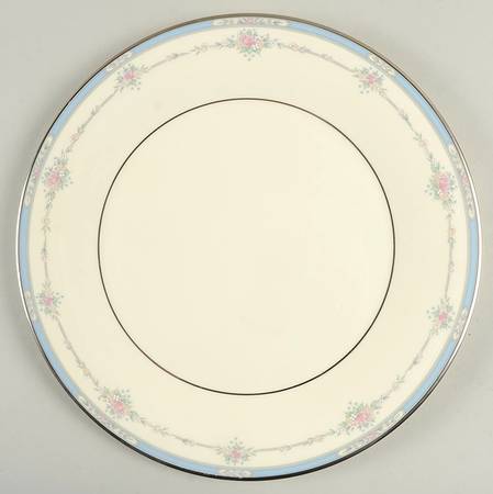 Lisa Dinner Plate