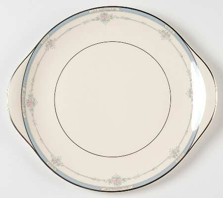 Lisa Handled Cake Plate