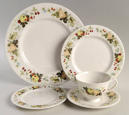 Miramont 5 Piece Place Setting