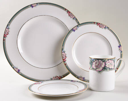 Orchard Hill 4 Piece Place Setting