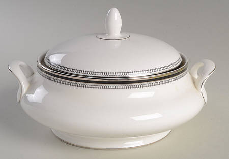 Sarabande Round Covered Vegetable
