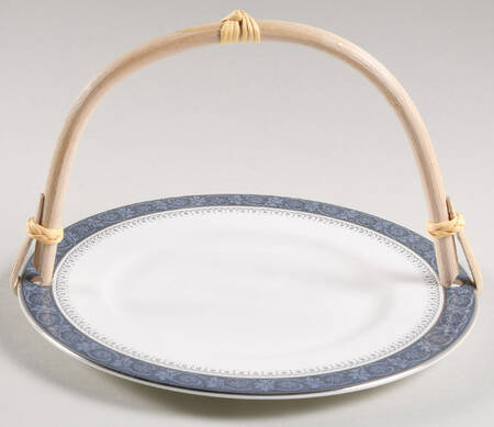 Sherbrooke 5 3/8"-5 5/8" Bamboo Handled Serving Plate  HC