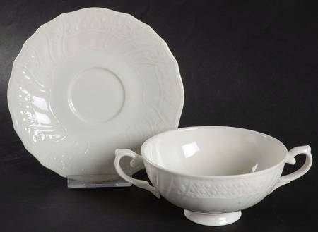 St. Moritz Footed Cream Soup Bowl & Saucer Set