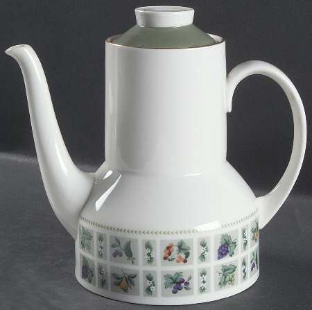 Tapestry Coffee Pot & Lid
