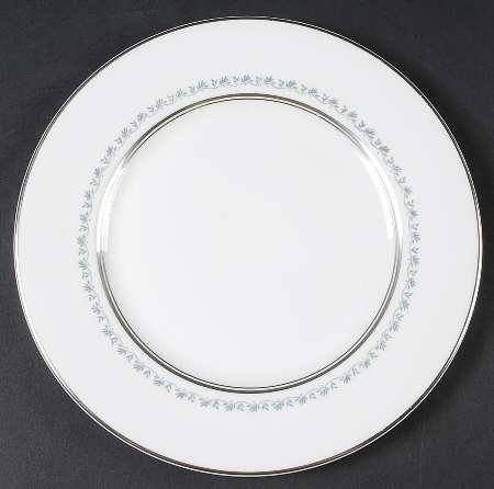Tiara Luncheon Plate