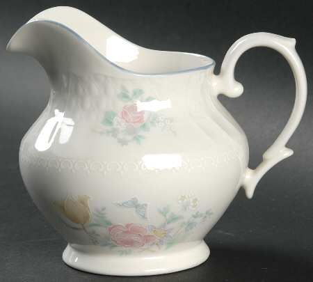Valencia Creamer