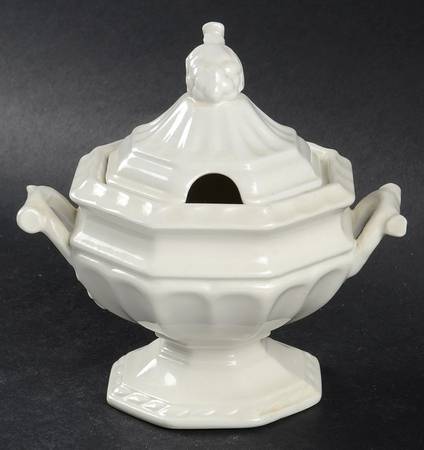 Grape Miniature Tureen & Lid