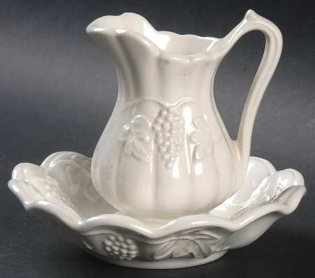 Grape Miniature Pitcher & Bowl Set