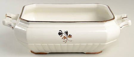 Tea Leaf 1.5 Quart Rectangular Casserole No Lid by Red Cliff