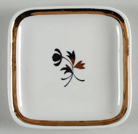 Tea Leaf Butter Pat