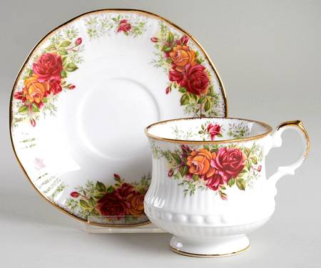 Stratford Footed Cup & Saucer Set