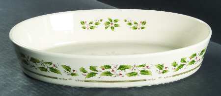 Holly Holiday 13" Oval Oven To Table Baker