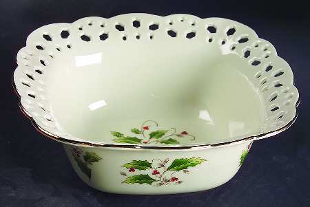 Holly Holiday 7'' Pierced Square Bowl