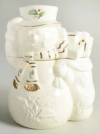 Holly Holiday Figural Cookie Jar & Lid