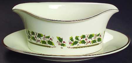 Holly Holiday Gravy Boat & Underplate