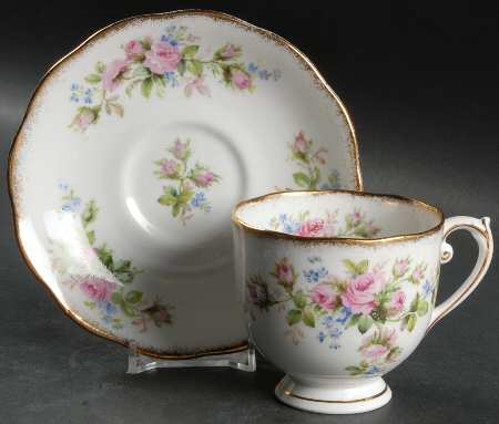 Moss Rose Footed Cup & Saucer Set