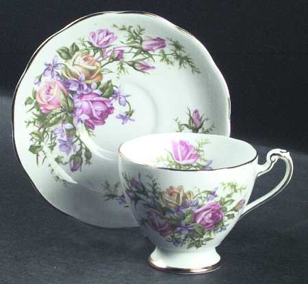Royal Rose by Roslyn (England)