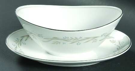 Courtland Gravy Boat with Attached Underplate by Rose (Japan)