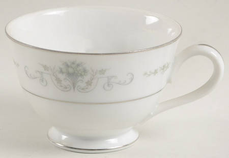 Gainsborough Footed Cup