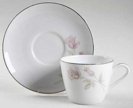 Montrose Flat Cup & Saucer Set