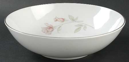 Montrose 9" Round Vegetable Bowl