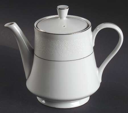 Spanish Lace Teapot & Lid