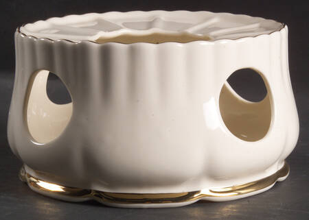 Affinity Gold China Warmer Stand