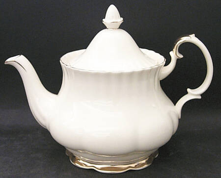 Affinity Gold Teapot & Lid
