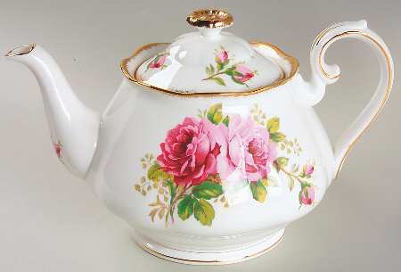 American Beauty (White Background) Small Teapot & Lid
