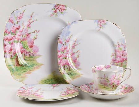 Blossom Time 5 Piece Place Setting