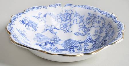 Blue Willow 5" Round Sweet Meat Dish