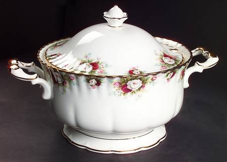 Celebration Tureen &  Lid