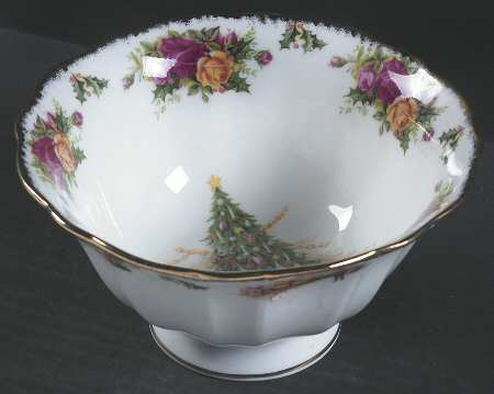 Christmas Magic Footed Hampstead Bowl