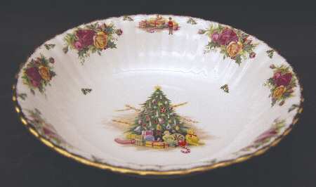 Christmas Magic 9" Salad Serving Bowl